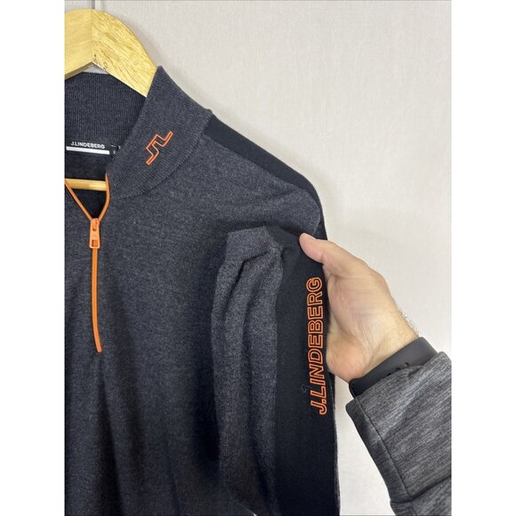 J.Lindeberg 100% Merino Wool Quarter Zip Golf Sweater XL Charcoal Gray Black - Picture 2 of 5